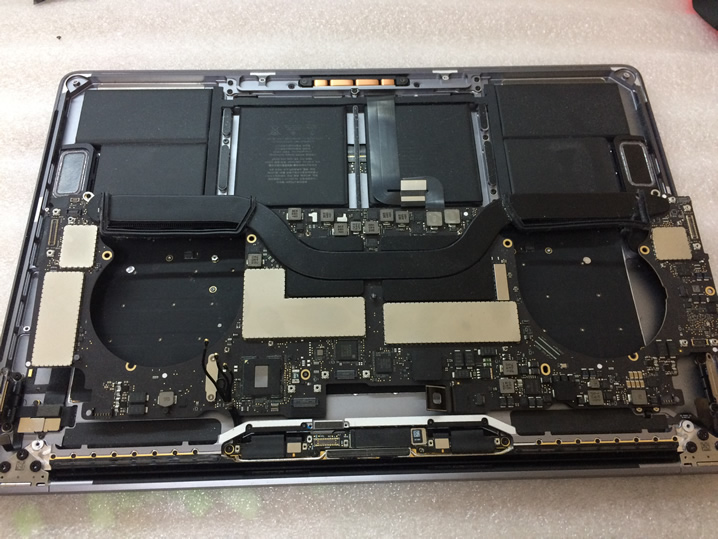 Разборка MacBook Pro A1707 